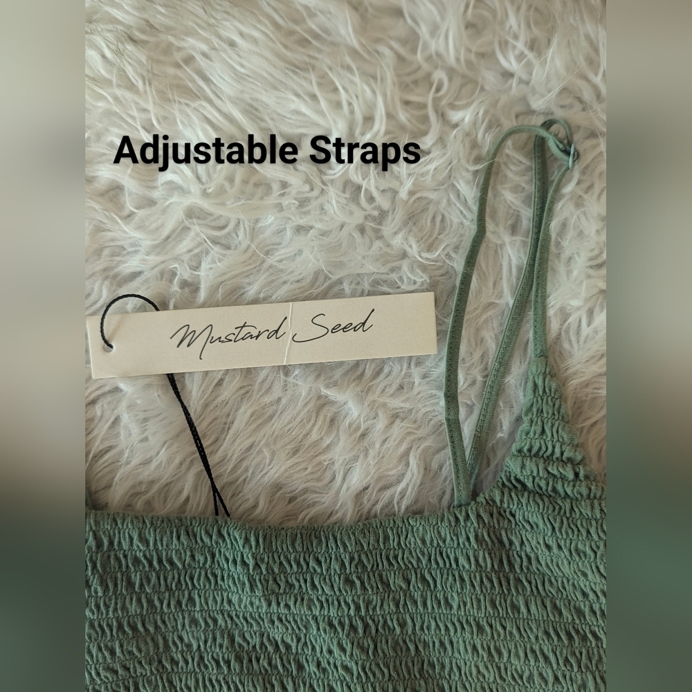 NWT Mustard Seed Cropped Smocked Top Size Large Green/Women - Picture 7 of 16